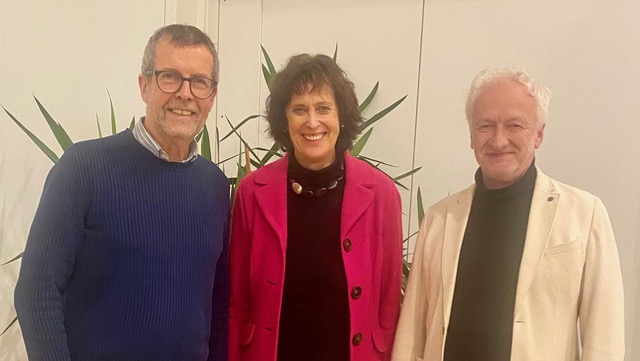 Vorsitzender und stellv. Vorsitzender sowie Geschäftsführerin